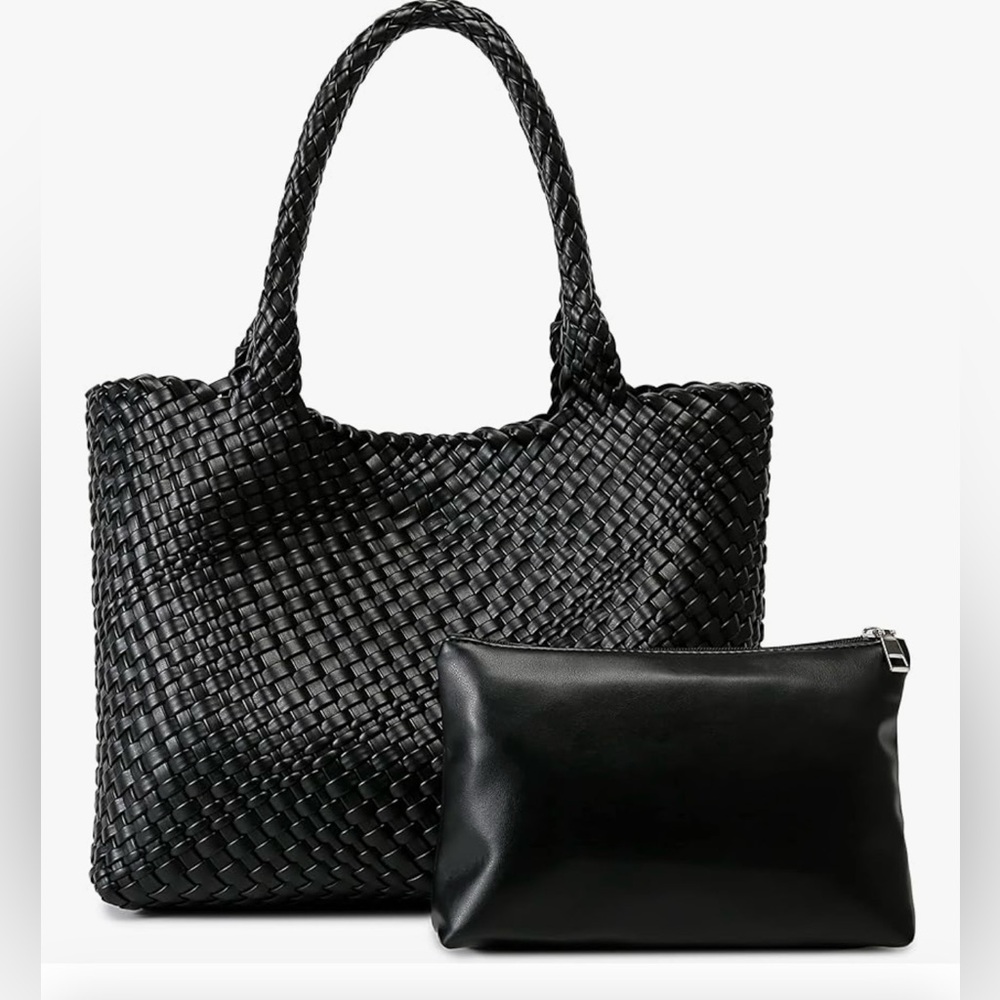 Travel, fashion, woman, toad bag, vegan leather